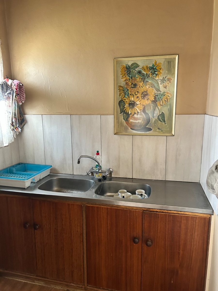4 Bedroom Property for Sale in Hospitaalheuwel Free State